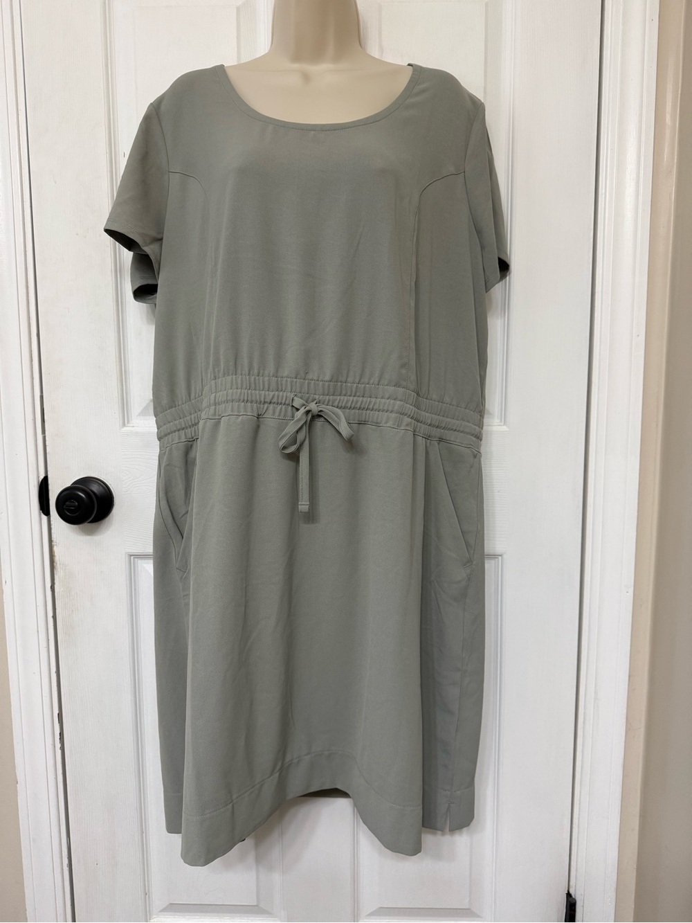 32 Degrees Cool Sage Green Soft Twill Drawstring Pocket Dress Mini XL - Picture 5 of 16